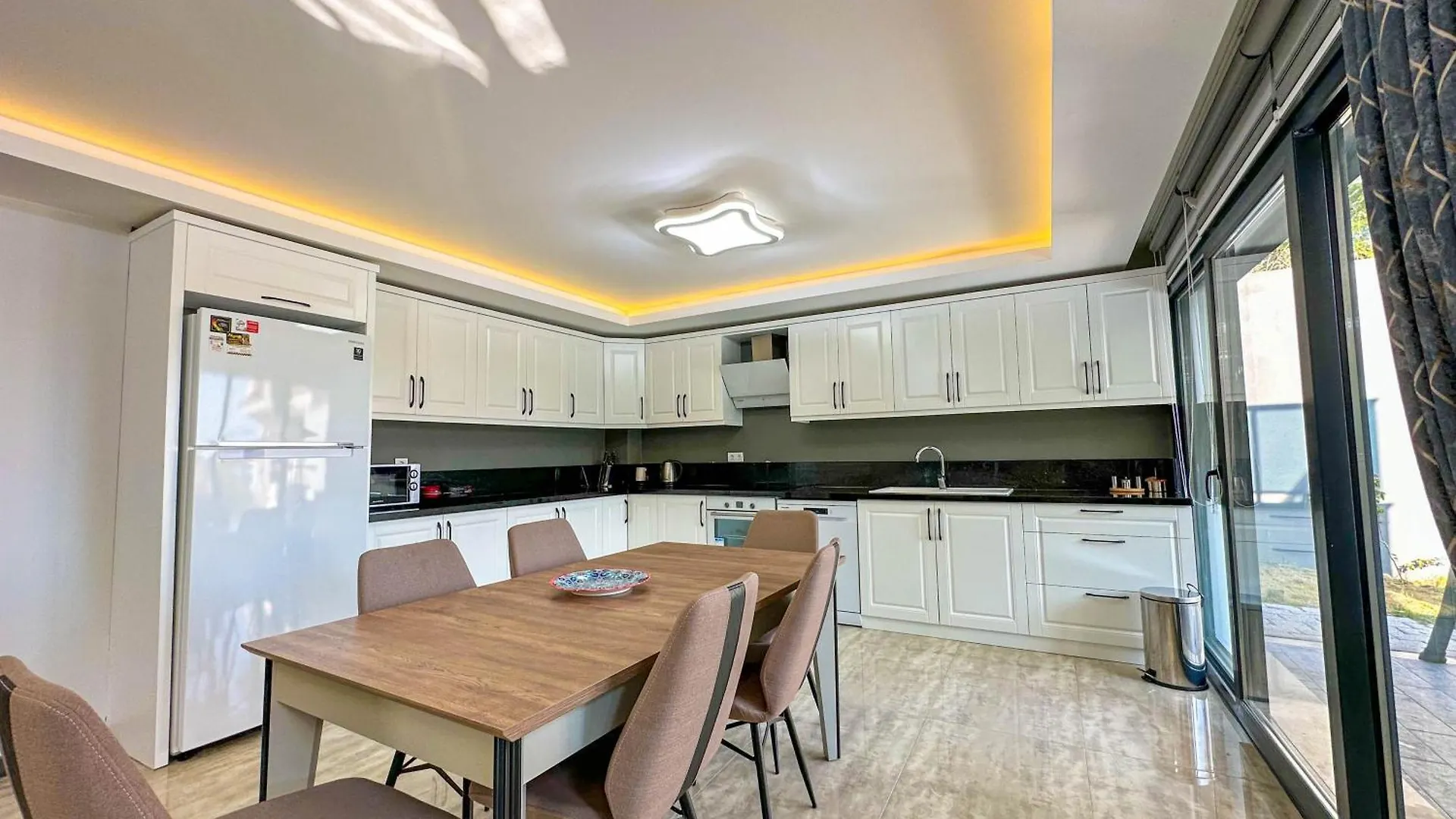 Villa Goecek Marin B 4+1 Villa, Oezel Havuzlu Fethiye